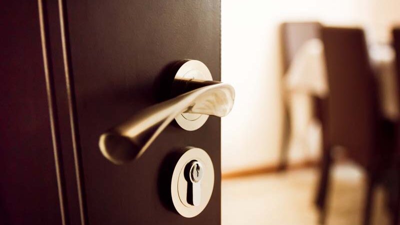 Safety Εσωτερικές κλειδαριές πόρτας : Εφαρμογές και οφέλη