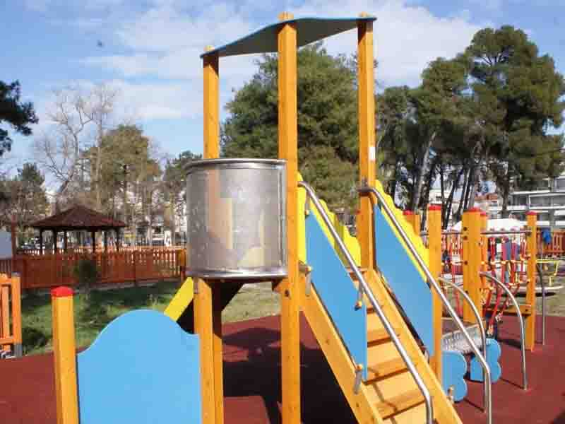 Playground Μέχρι τον Μάιο του 2025 θα πιστοποιηθούν και θα ανοίξουν με ασφάλεια οι παιδικές χαρές του Δήμου Θερμαϊκού