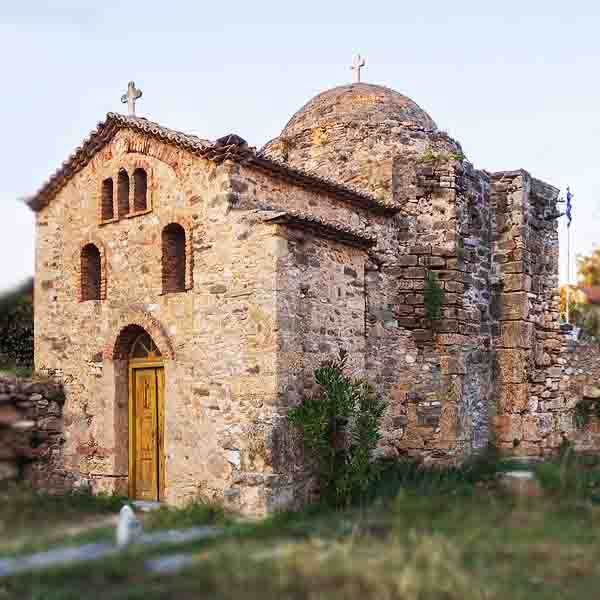 Religious Tourism Ο Θρησκευτικός Τουρισμός Στην Μεσσηνία: Ν1 Ταξίδι Πίστης και Πολιτισμού 4 Ναός Αγίας Σοφίας Κορώνη