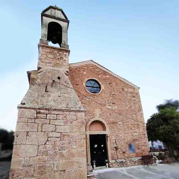 Religious Tourism Ο Θρησκευτικός Τουρισμός Στην Μεσσηνία: Ν1 Ταξίδι Πίστης και Πολιτισμού 7 Ναός Αγίου Χαράλαμπους Κορώνη