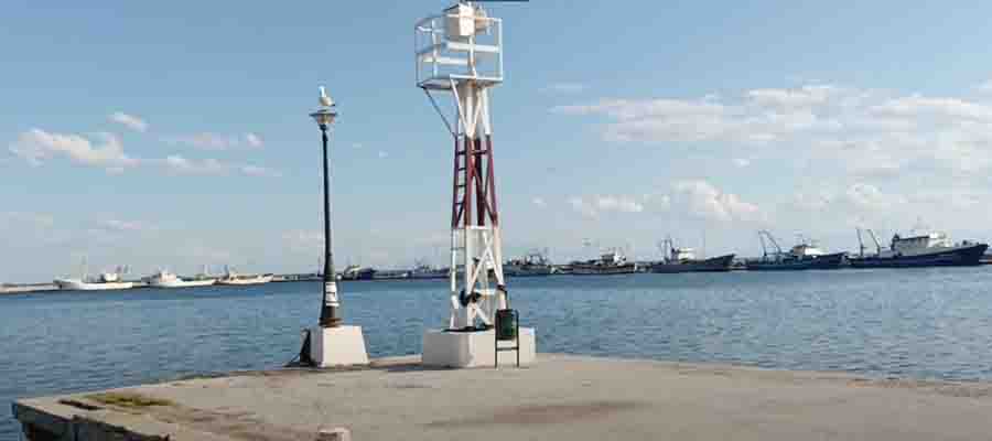 Fishing Fleet: Ο Μεγάλος Αλιευτικός Στόλος της Νέας Μηχανιώνας 1ος 4 Νέα Μηχανιώνα Λιμάνι