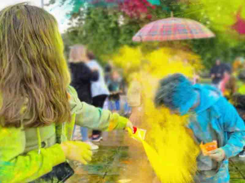Color Festival Το Φεστιβάλ Χρωμάτων έρχεται στην Περαία Θεσσαλονίκης 17.5. 4 Φεστιβάλ Χρωμάτων Περαία