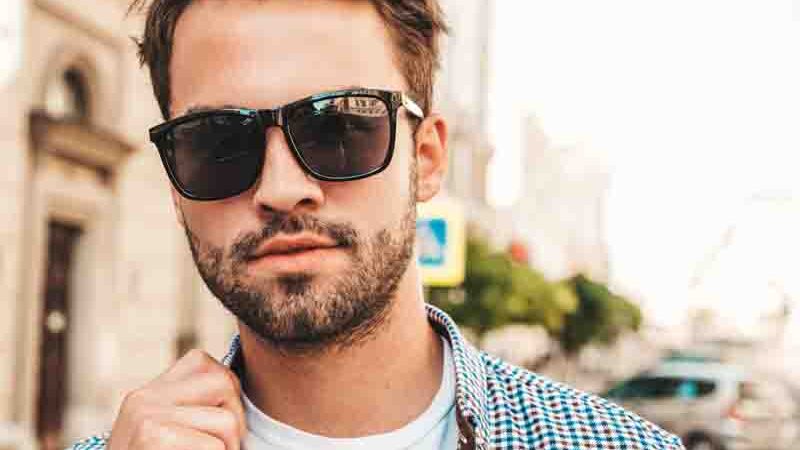 Men’s Glasses Ποιες Είναι οι Τάσεις στα Ανδρικά Γυαλιά Ηλίου Φέτος το Καλοκαίρι