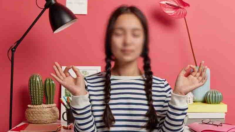 Η Δύναμη της Αυτογνωσίας: Πώς το Inner Work Οδηγεί σε Πραγματική Μεταμόρφωση