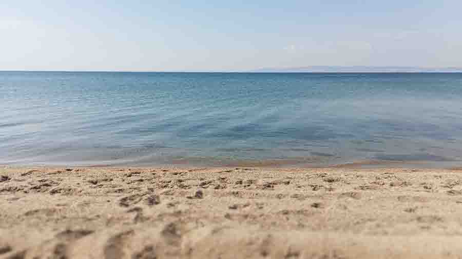 Tidy clean beach Ο Αποφασιστικός Καθαρισμός των Παραλιών στο Θερμαϊκό 2025 4 Καθαρή παραλία Νέων Επιβατών