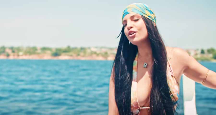 New Song Villy Βίλλυ Ραζή – Βαρκάδα: Μια μουσική βουτιά στο συναίσθημα 2025 5 Βίλλυ Ραζή Νέο τραγούδι