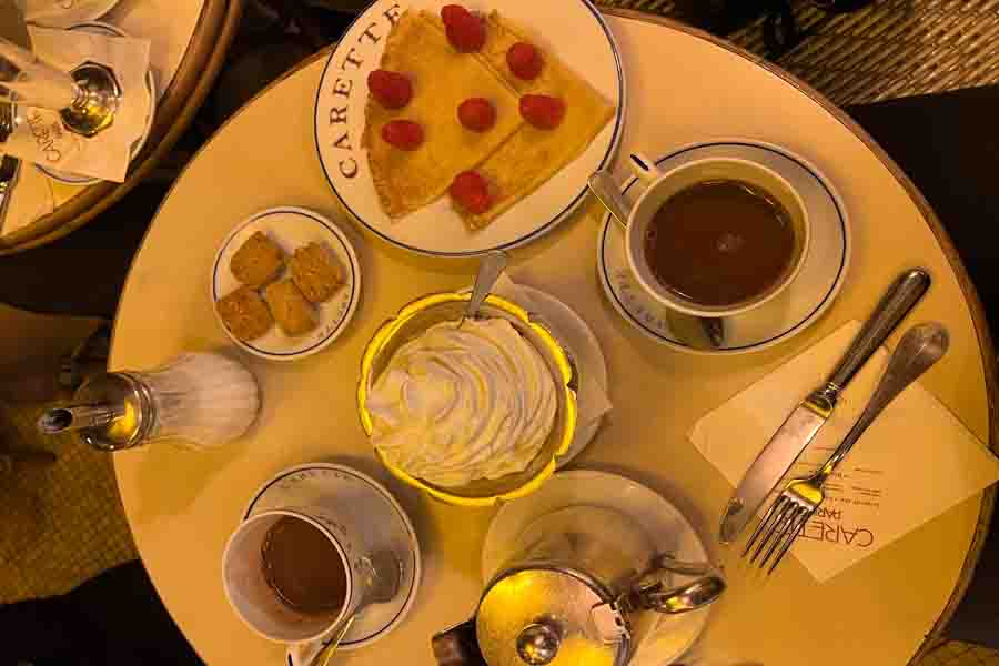 Carette: Το απόλυτο Ν1 hot chocolate spot στο Παρίσι 3 Carette Paris