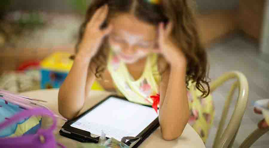 Digital Addiction Ψηφιακός Εθισμός: Η νέα καθημερινότητα 2025 2 Digital Addiction
