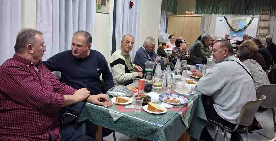Kerasia KAPI Κοπή πρωτοχρονιάτικης πίτας στα ΚΑΠΗ της Κερασιάς 2026 2 Kerasia KAPI