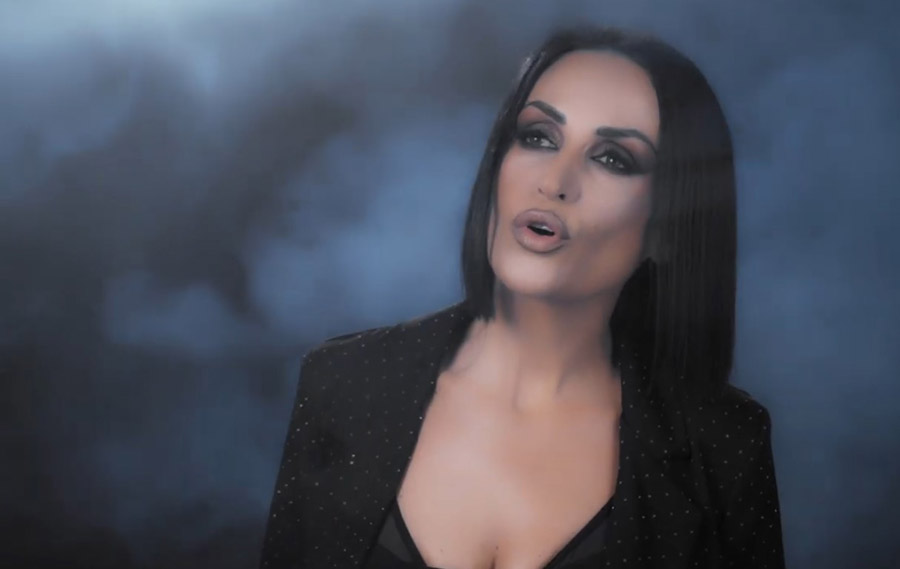 Efi Sidiropoulou: Παρουσίαση για την Έφη Σιδηροπούλου 2 Έφη Σιδηροπούλου Λαϊκό Τραγούδι