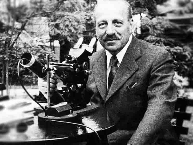 Papanikolaou George Σαν σήμερα: 19 Φεβρουαρίου 1962 – Ο Γεώργιος Παπανικολάου, ο γιατρός που χάρισε ζωή στην ανθρωπότητα