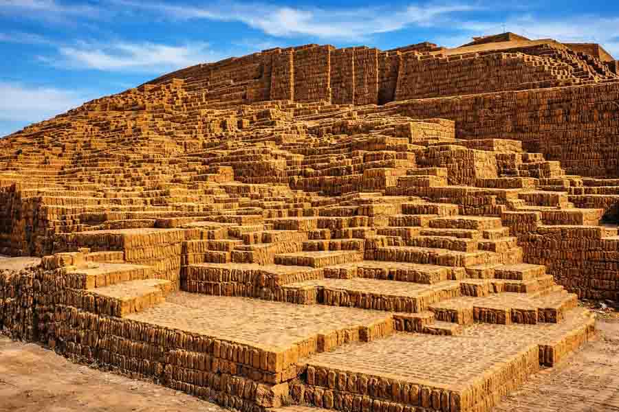 Huaca Pucllana αρχαιολογικός θησαυρός της Λίμα