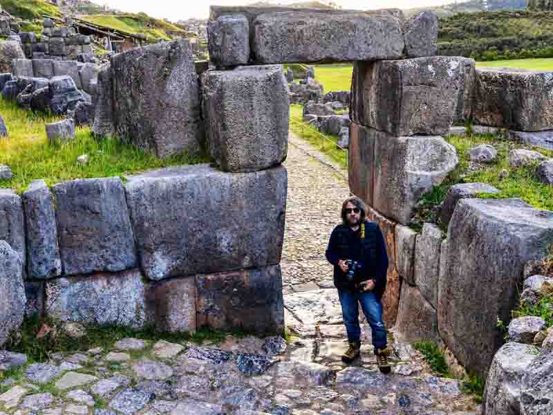 Sacsayhuaman σημαίνει «σπίτι του ήλιου» Από τις Μυκήνες στις Άνδεις