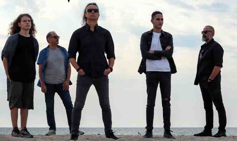Domenica Band επιστρέφουν στη Θεσσαλονίκη για μια ζωντανή εμφάνιση την Παρασκευή 8 Μαΐου στο Soul 3 Stagones