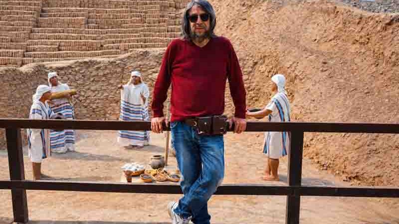Huaca Pucllana Η Ουάκα Πουκγιάνα Χτίστηκε μεταξύ 3000 π.Χ. και 6000 π.Χ.,