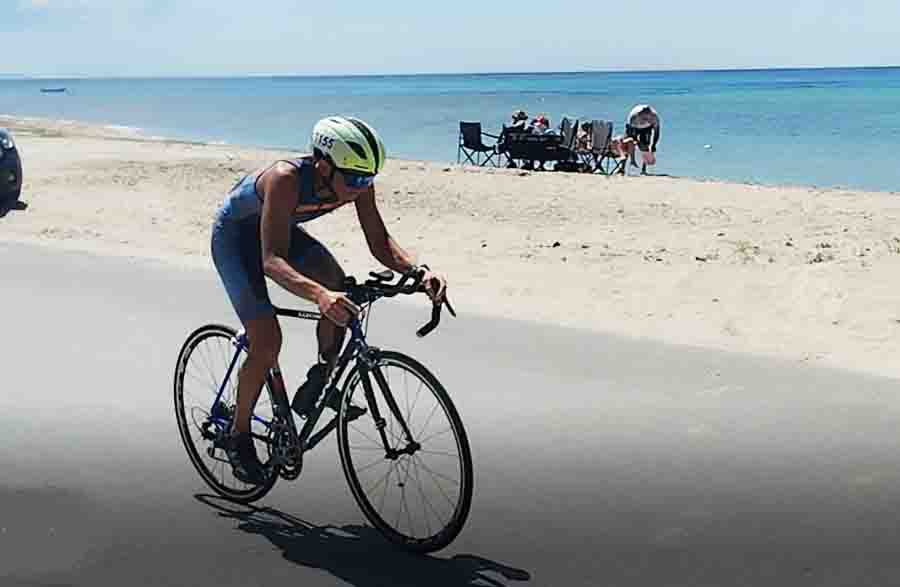 Triathlon in Thessaloniki Τρίαθλο στην Θεσσαλονίκη έχει 1 όνομα ΕΑΤ Αλέξανδρος 2 Αλέξανδρος Καλαβρέζος Αθλητής Τρίαθλου στην Ποδηλασία