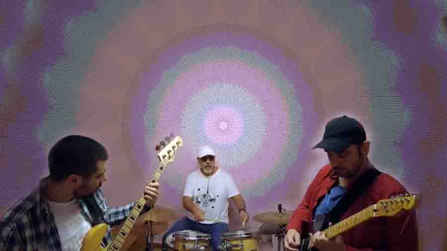 Jazz Rock Spaceship Trio Συγκρότημα από την Αθήνα από το 2023 2 Jazz Rock Spaceship