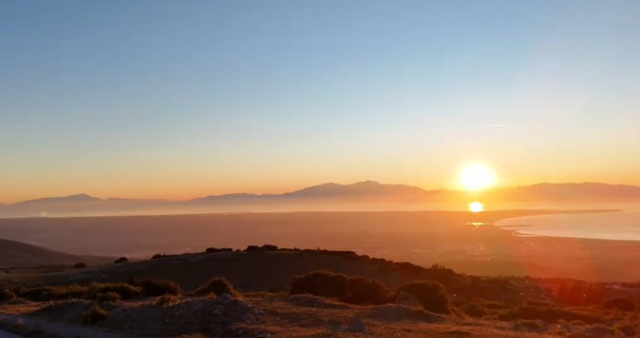 Thermaikos sunset Olympus view Ηλιοβασίλεμα στον Θερμαϊκό με φόντο τον Όλυμπο, όπως καταγράφηκε από τον Χορτιάτη 2026 2 Thermaikos sunset Olympus view