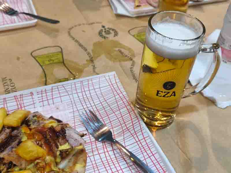 Grill house Bakse Tsifliki Γύρω‑Γύρο στο Μπαξέ Τσιφλίκι — εκεί όπου η νοστιμιά γίνεται συνήθεια 25 Μαρτίου 4 2 Γύρος στο Μπαξέ Τσιφλίκι