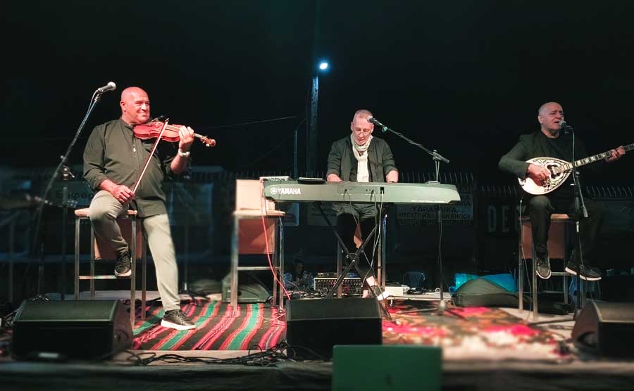 Thanos Giouletzis Trio Mousikanti Θάνος Γκιουλετζής — Ο ήχος που ταξιδεύει 2026 2 Thanos Giouletzis Trio Mousikanti