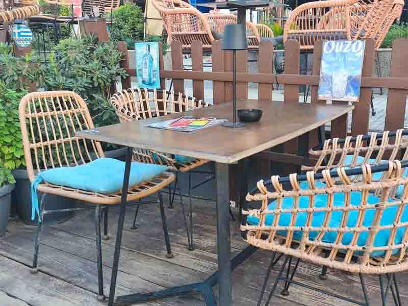 Skipper Café Bar Απογεύματα στο Skipper – Εκεί που η μέρα γίνεται στιγμή χαλάρωσης 2026 4 Παραλία Περαίας Καφετέρια Skipper