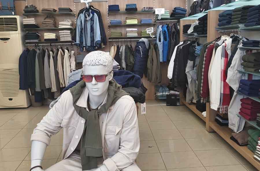 MEZZO UOMO στους Νέους Επιβάτες: Οι νέες τάσεις της ανδρικής μόδας δίπλα μας φθινόπωρο 2026 3 Αντρική μόδα στους Νέους Επιβάτες